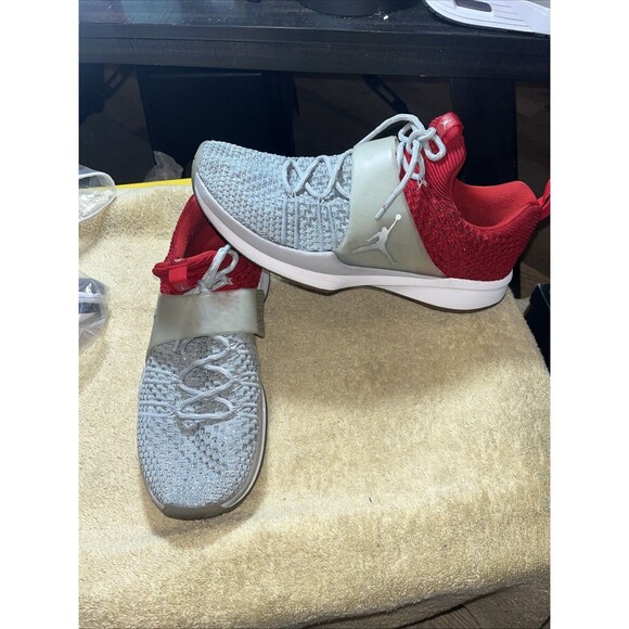 Size 14 - Air Jordan Trainer 2 Flyknit Grey Red Very Rare In Size And Age main image 4